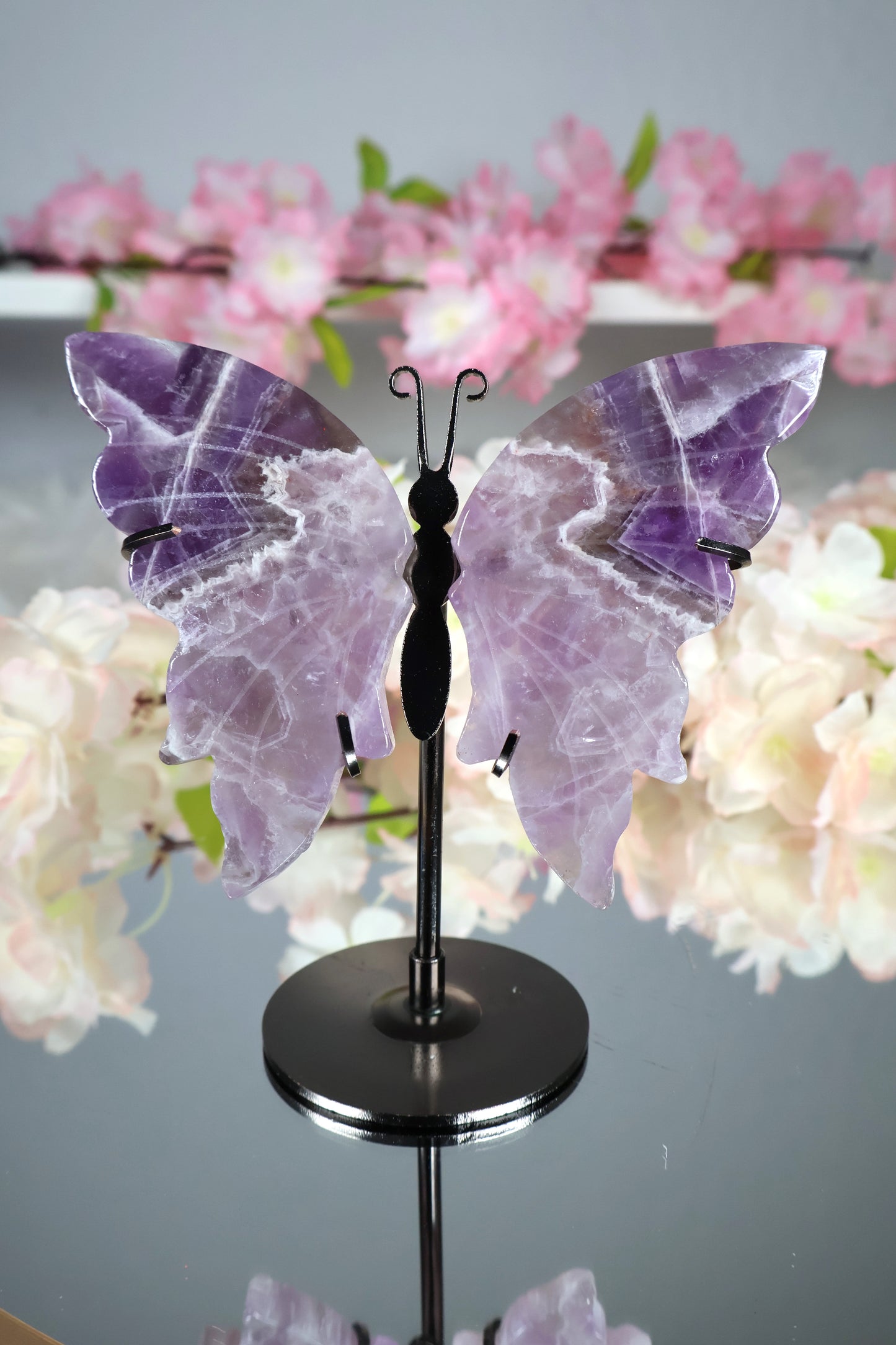 Dream Amethyst Schmetterling auf Ständer | AS10
