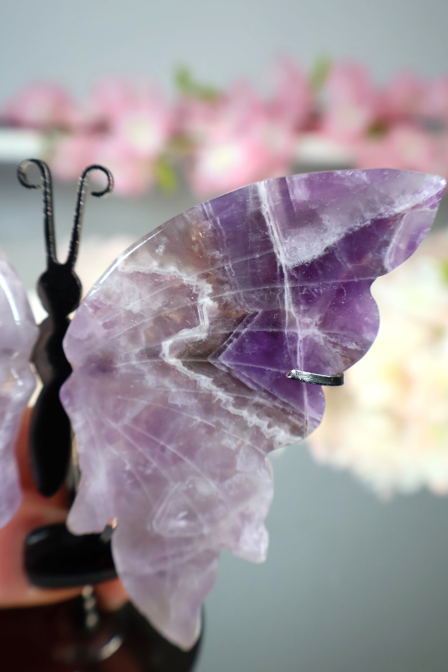 Dream Amethyst Schmetterling auf Ständer | AS10