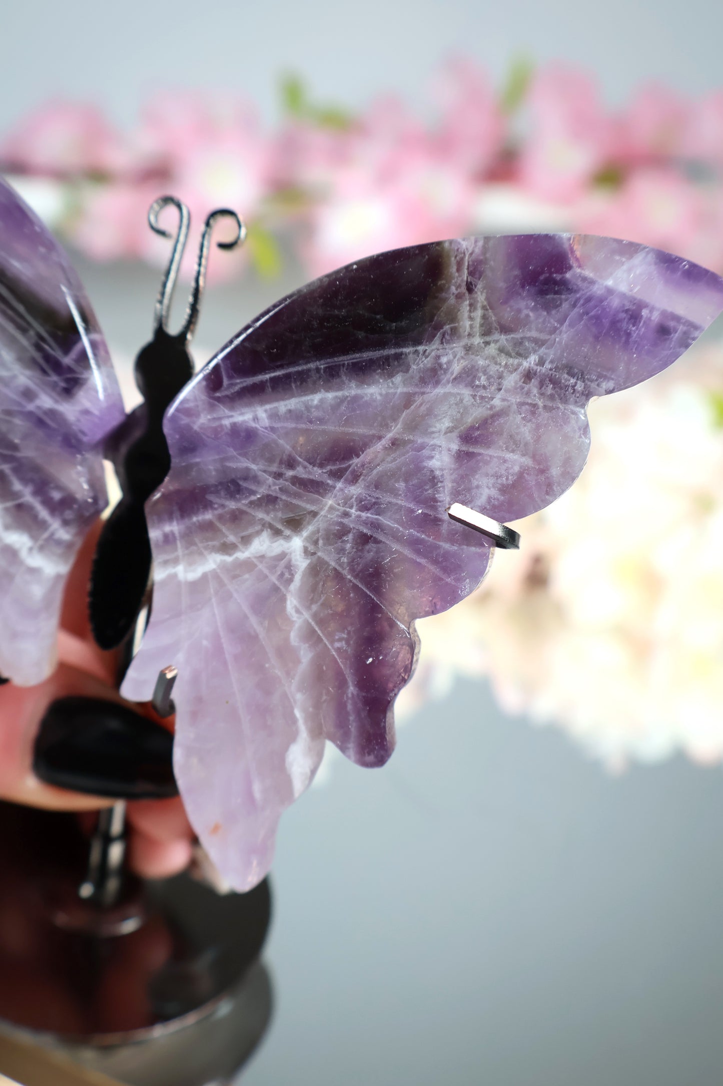 Dream Amethyst Schmetterling auf Ständer | AS14