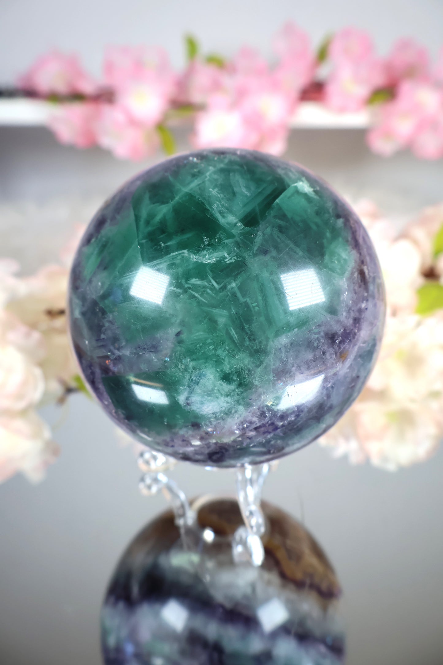 Regenbogen Fluorit Kugel mit Mica | FK5